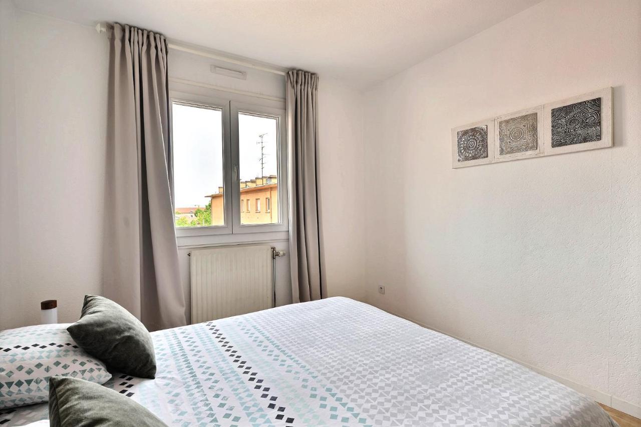 Le Petit Nid De Max Et Sophie 1Free Garage Apartment Colmar Bagian luar foto